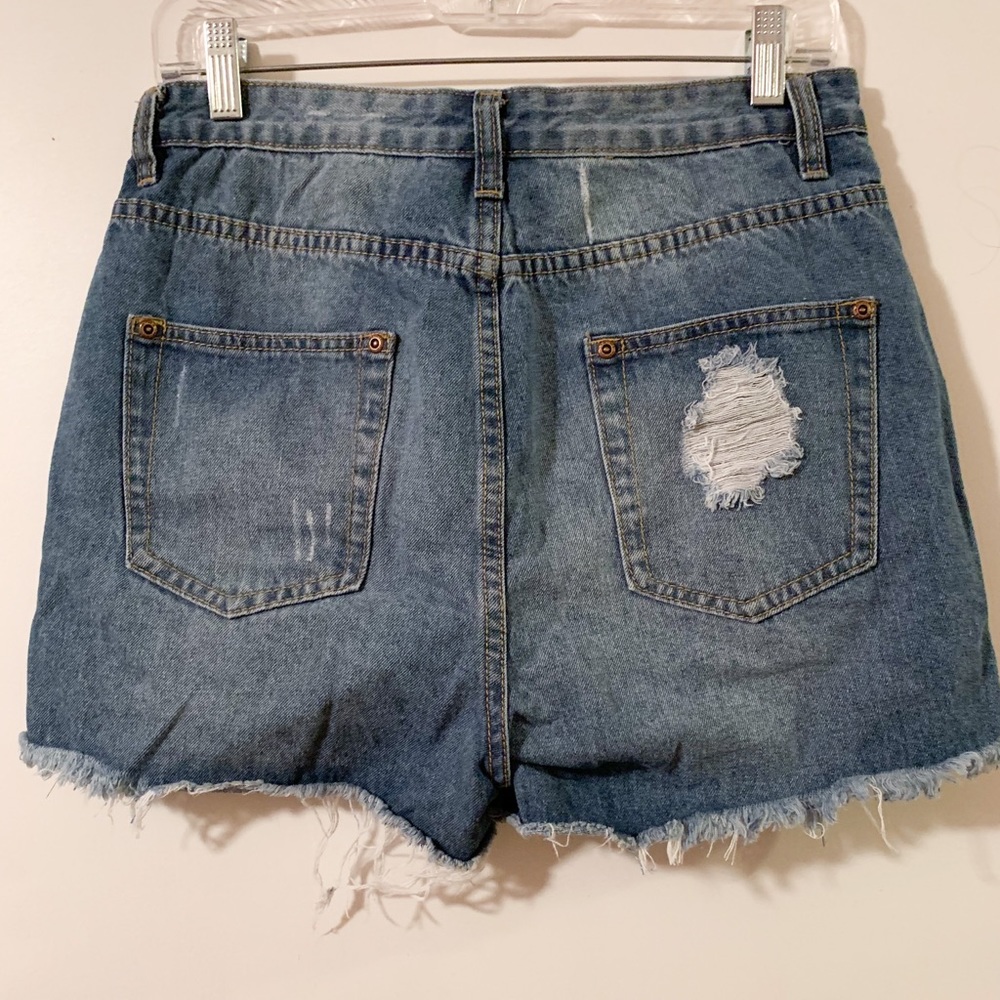 NWT Denim Boohoo Mom Shorts - Picture 3 of 5